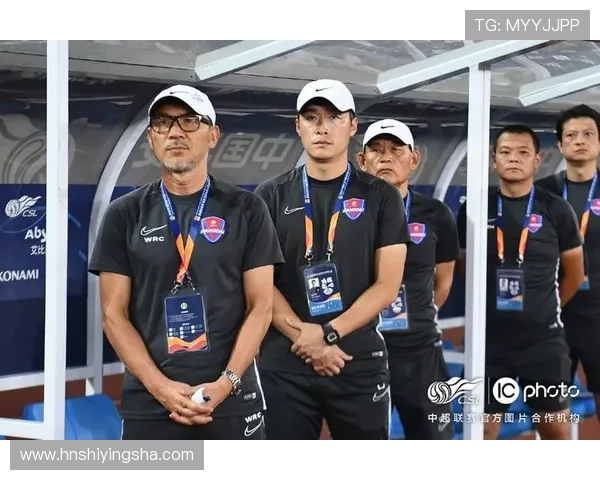 重庆羽毛球队如何通过比赛经验变革提升竞技水平与团队协作能力